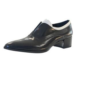 Prada black and white oxford loafers